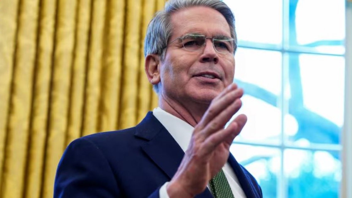 হরমুজ প্রণালি নিয়ে যে কড়া বার্তা দিলেন মার্কিন অর্থমন্ত্রী